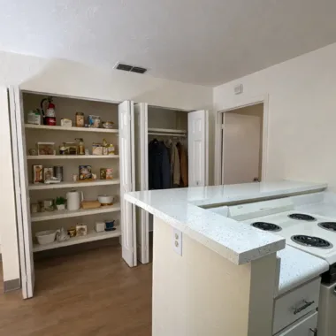Apartment photo 4